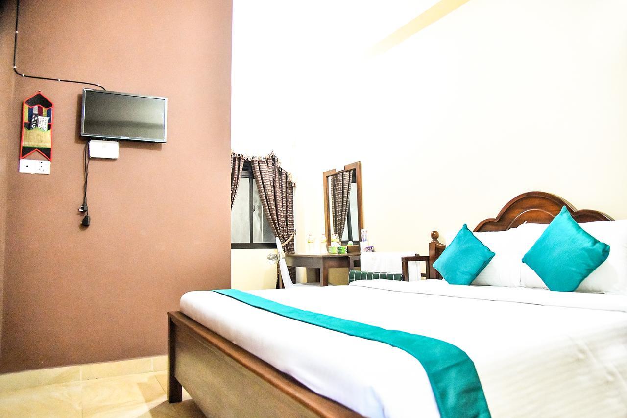 Sri Krishna Bhavan Hotel هاتون المظهر الخارجي الصورة