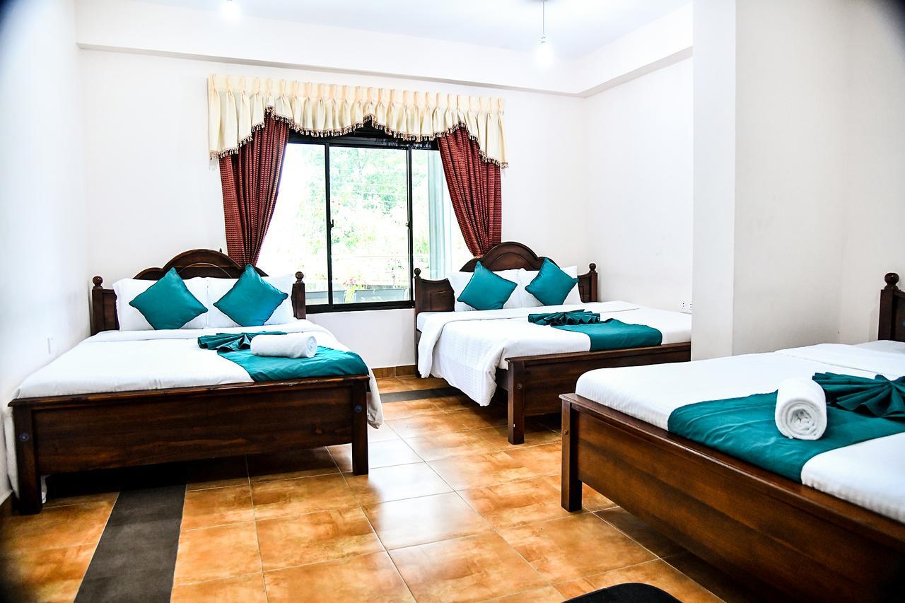 Sri Krishna Bhavan Hotel هاتون المظهر الخارجي الصورة